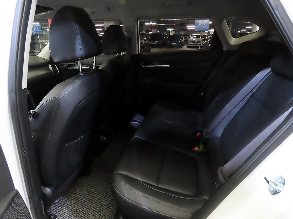 KIA Seltos - Vista 7