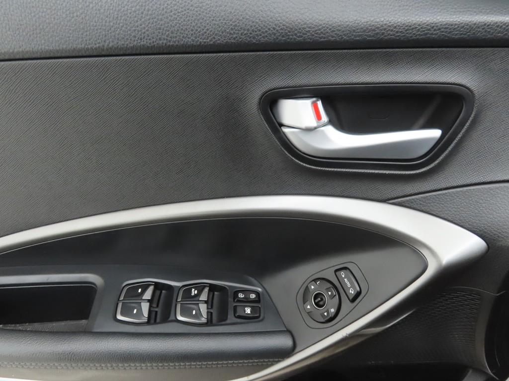 HYUNDAI Santa Fe - Vista 9