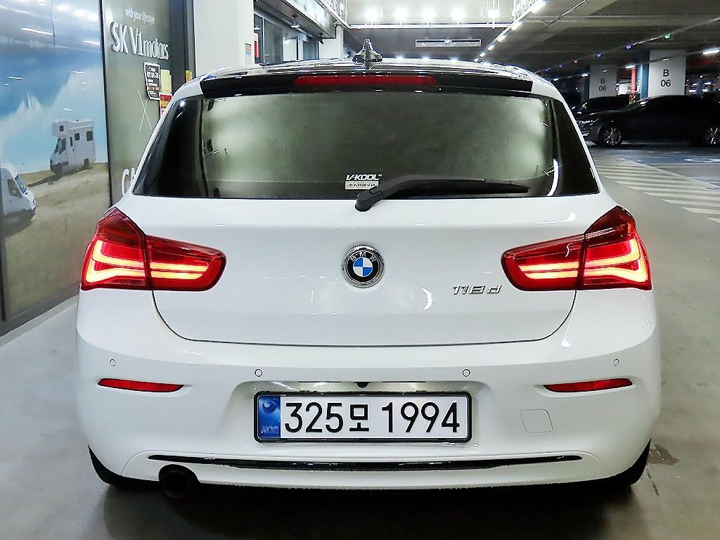 BMW 1 series - Vista 5