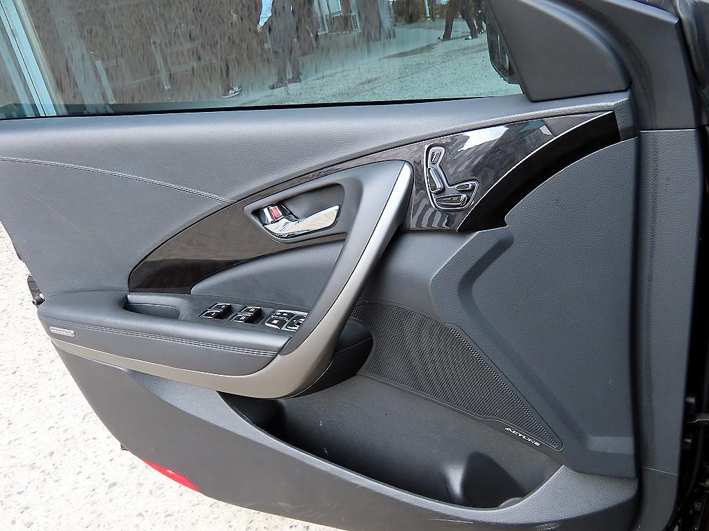 HYUNDAI Grandeur - Vista 11