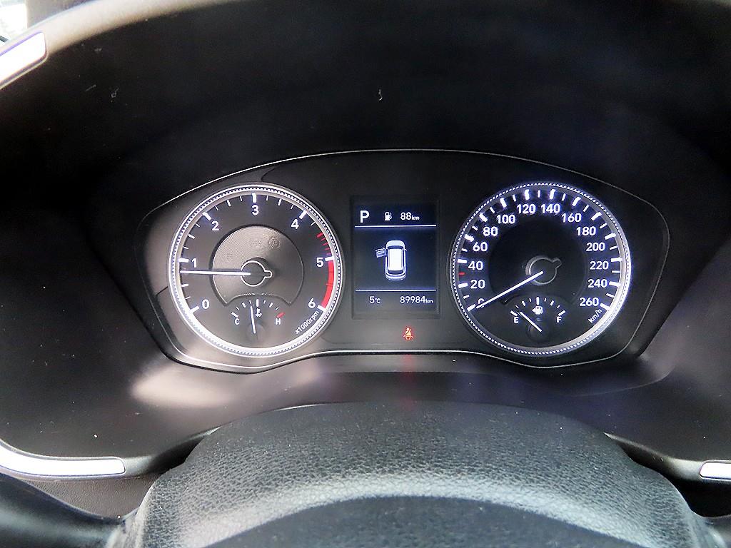 HYUNDAI Santa Fe - Vista 9