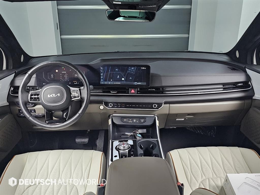 KIA Carnival - Vista 7