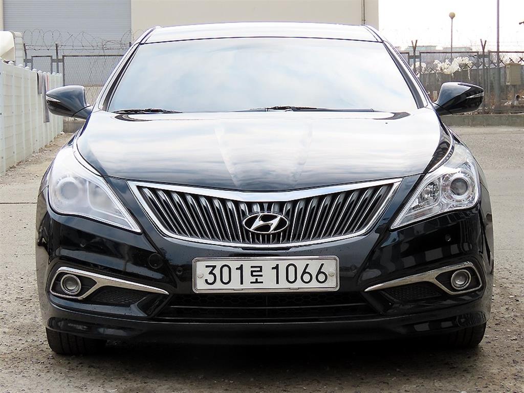HYUNDAI Grandeur 2017 Negro - Importación desde Corea - HF Imports Iquique - Foto 1