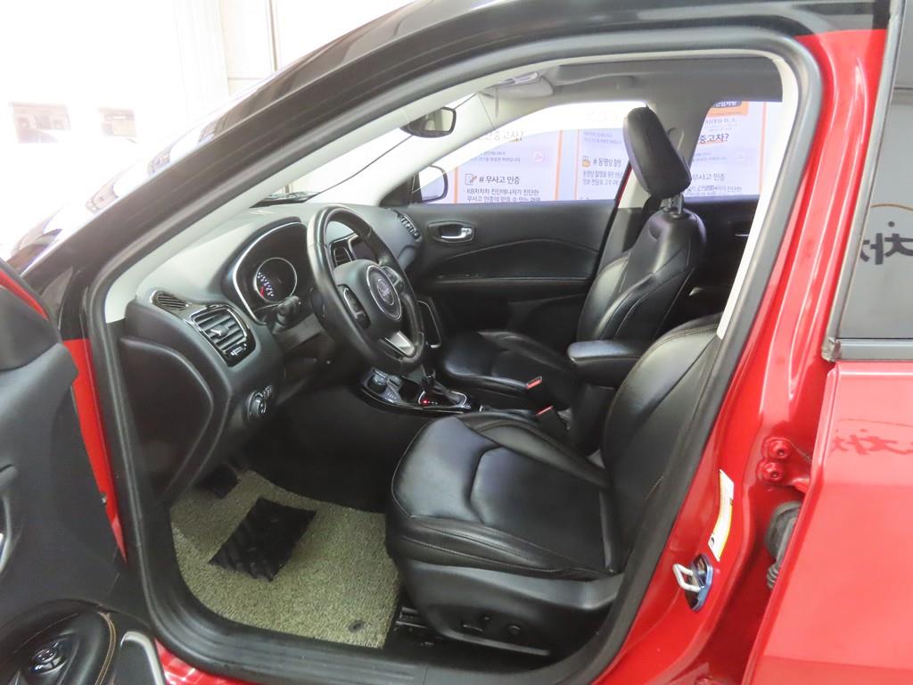 Jeep Compass - Vista 5