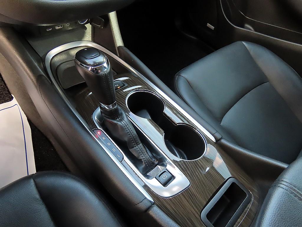 Chevrolet Malibu - Vista 10