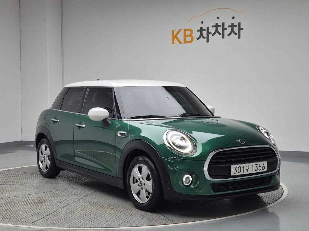 Mini Cooper - Vista 4