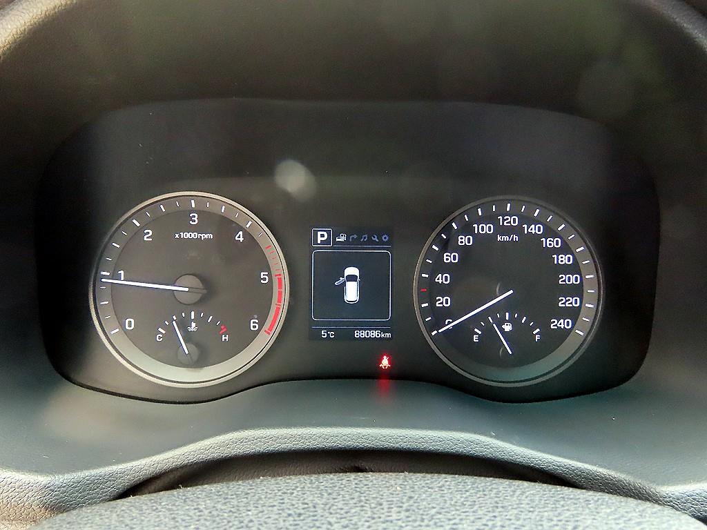 HYUNDAI Tucson - Vista 9