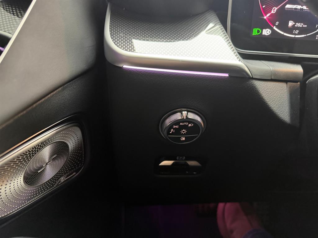 Mercedes Benz GLC Class - Vista 12