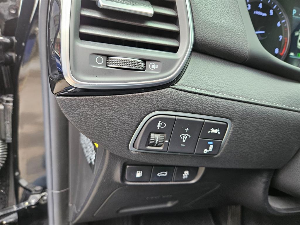 HYUNDAI Grandeur - Vista 7