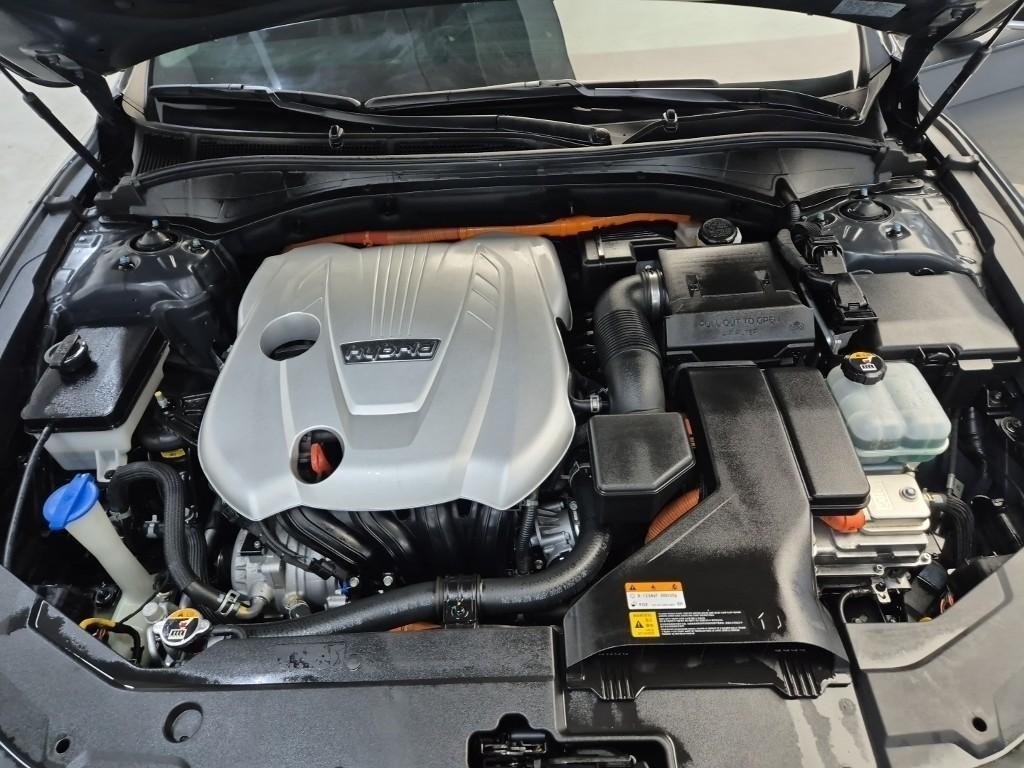 HYUNDAI Grandeur - Vista 5