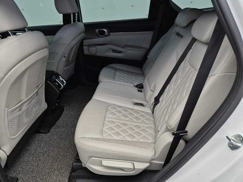 KIA Sorento - Vista 12