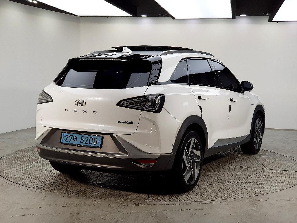 HYUNDAI Nexo - Vista 4