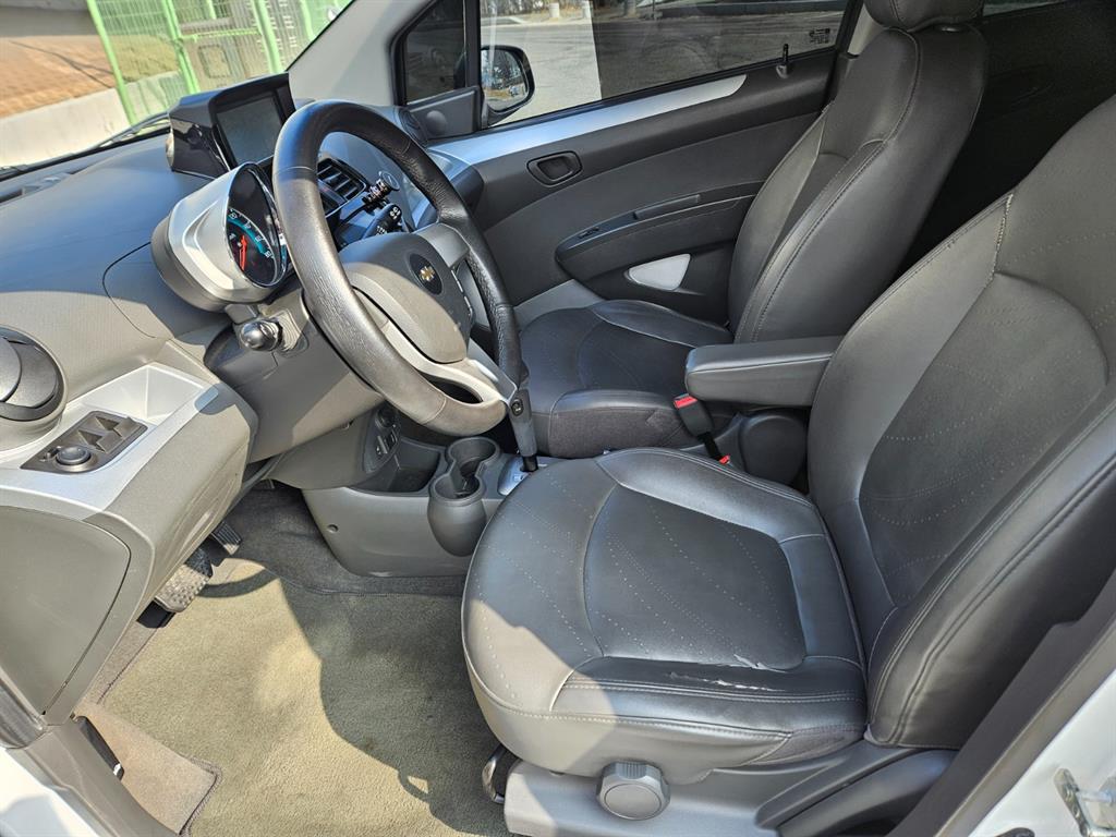 Chevrolet Spark - Vista 8