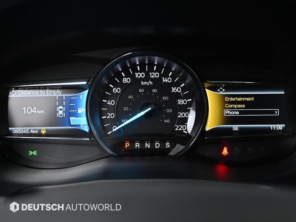 Ford Explorer - Vista 8