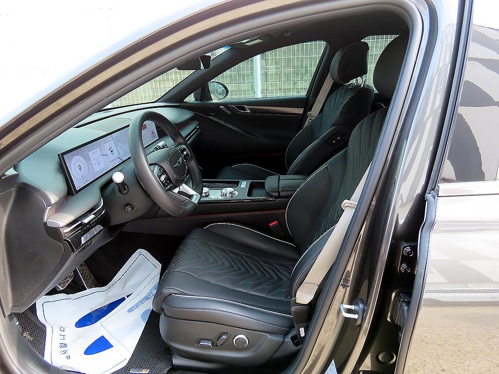 Genesis G80 - Vista 5