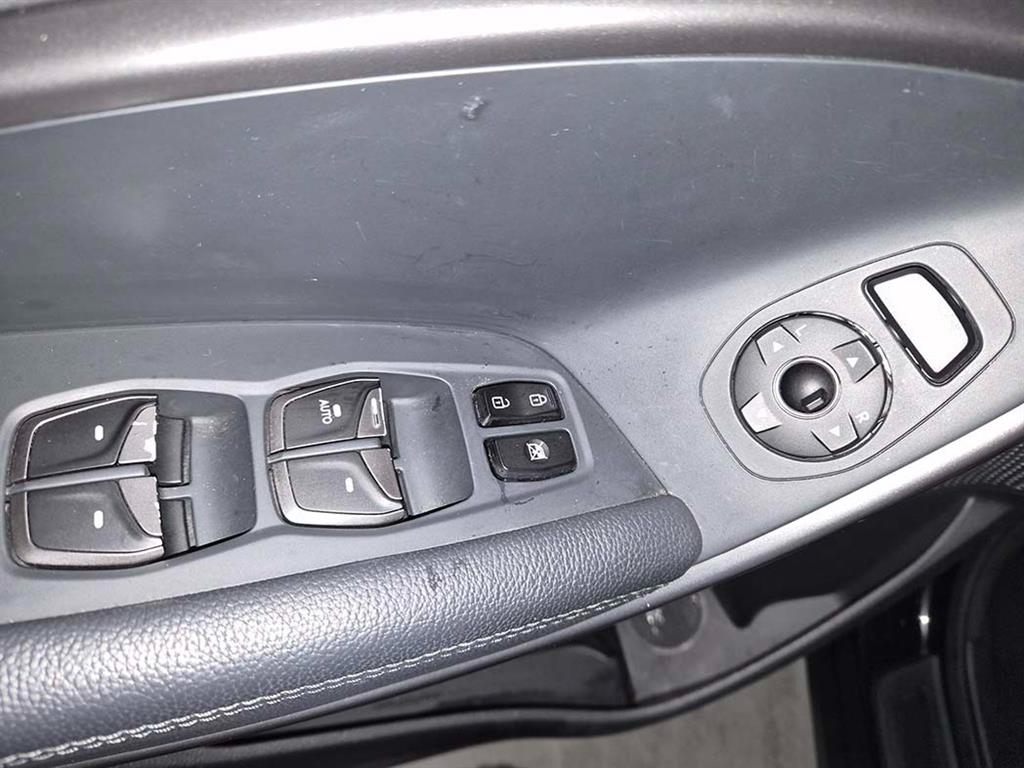 HYUNDAI Santa Fe - Vista 12