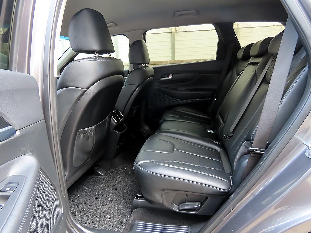 HYUNDAI Santa Fe - Vista 6