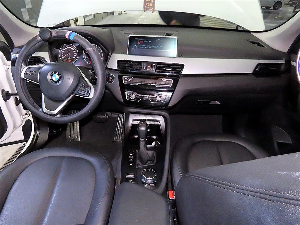 BMW X1 - Vista 10