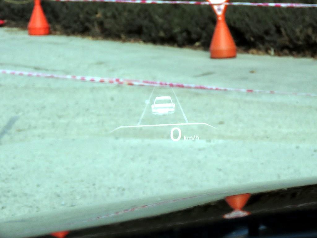 Genesis G80 - Vista 10