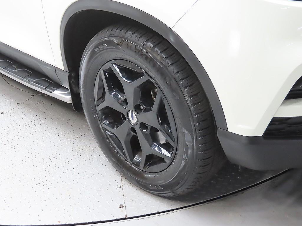 Ssangyong Rexton - Vista 9