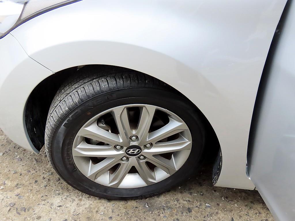 HYUNDAI Avante 2014 Plateado - Importación desde Corea - HF Imports Iquique - Foto 20