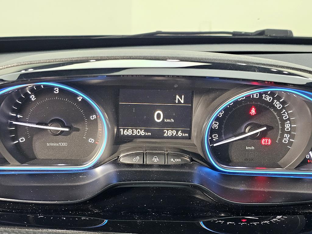 Peugeot 2008 - Vista 7