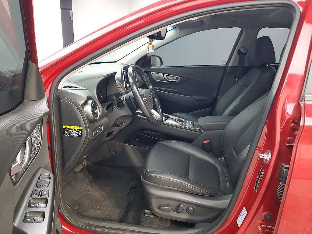 HYUNDAI Kona - Vista 7