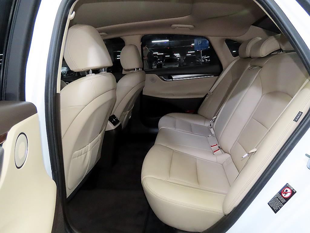 HYUNDAI Grandeur - Vista 7