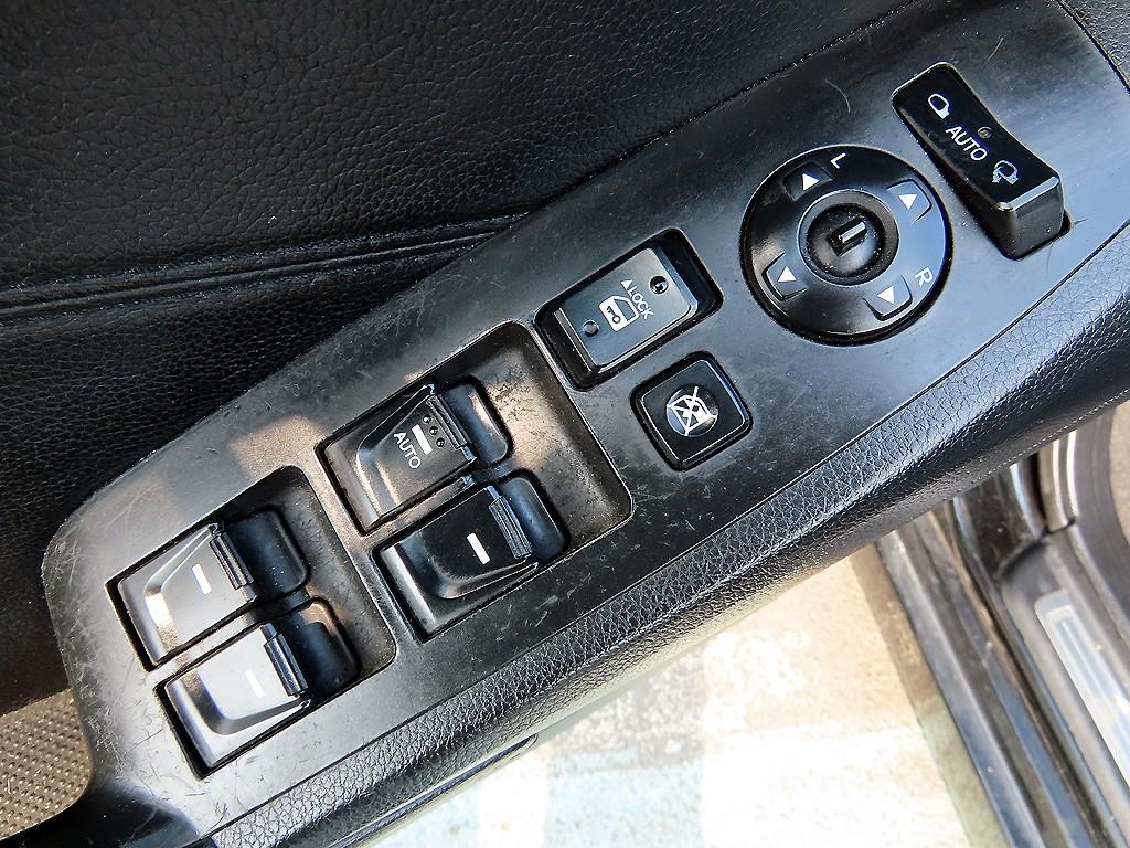 KIA K7 2010 Negro - Importación desde Corea - HF Imports Iquique - Foto 13