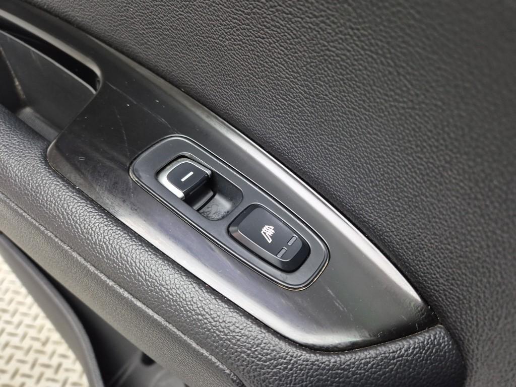 KIA K5 2016 Blanco - Importación desde Corea - HF Imports Iquique - Foto 19