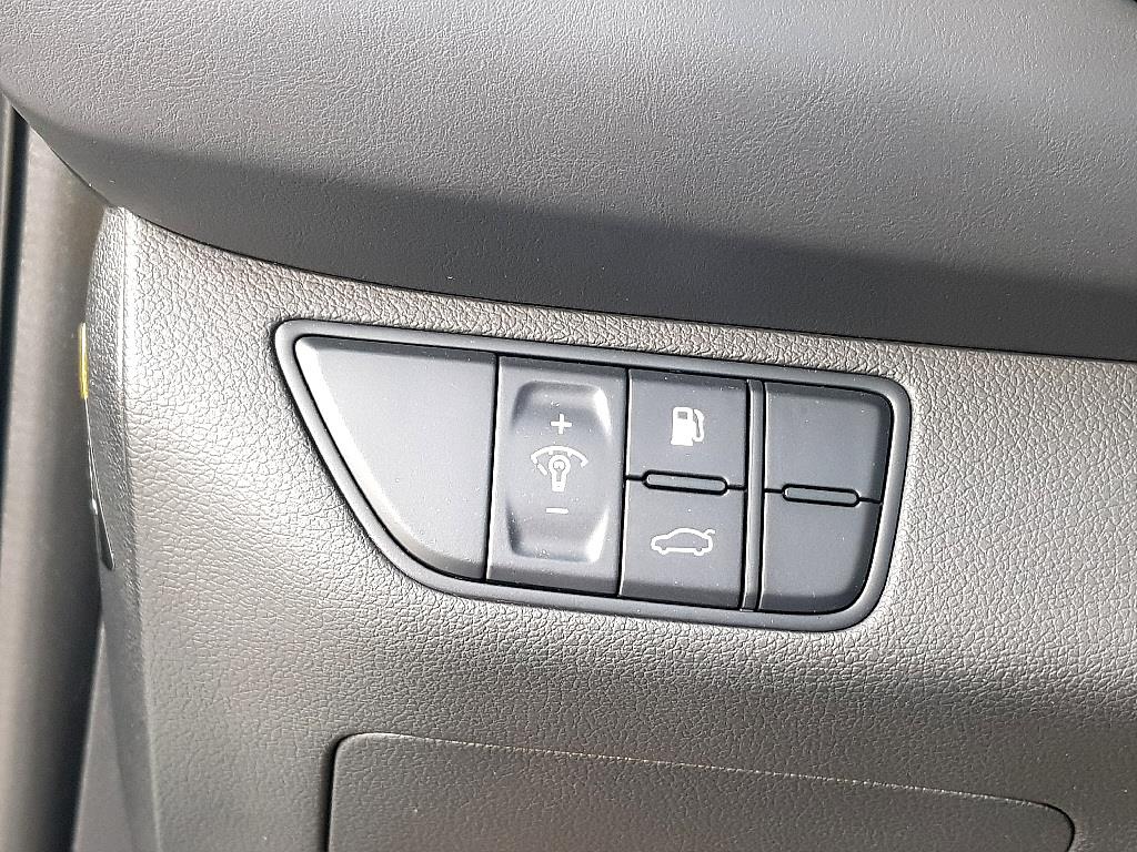 Genesis G70 - Vista 11