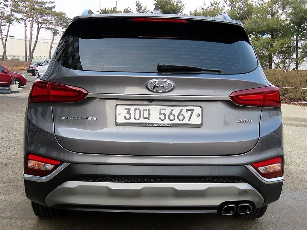 HYUNDAI Santa Fe - Vista 4