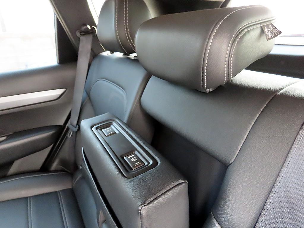 SAMSUNG QM6 2018 Blanco - Importación desde Corea - HF Imports Iquique - Foto 17