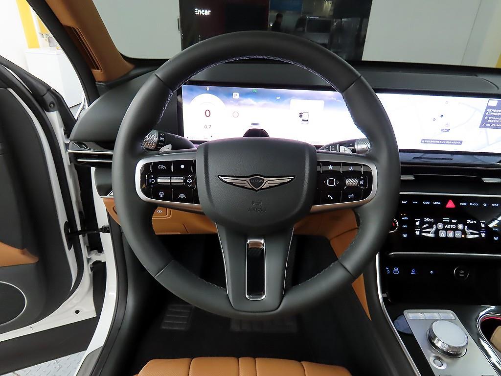 Genesis GV80 - Vista 9