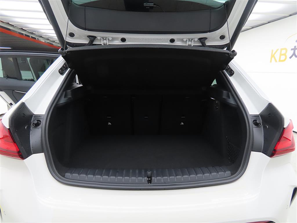 BMW 1 series 2022 Blanco - Importación desde Corea - HF Imports Iquique - Foto 18