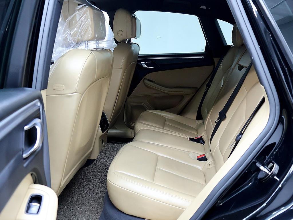 Porsche Macan 2017 Negro - Importación desde Corea - HF Imports Iquique - Foto 12