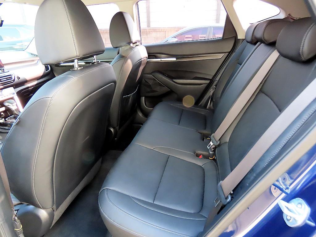 KIA Seltos - Vista 6