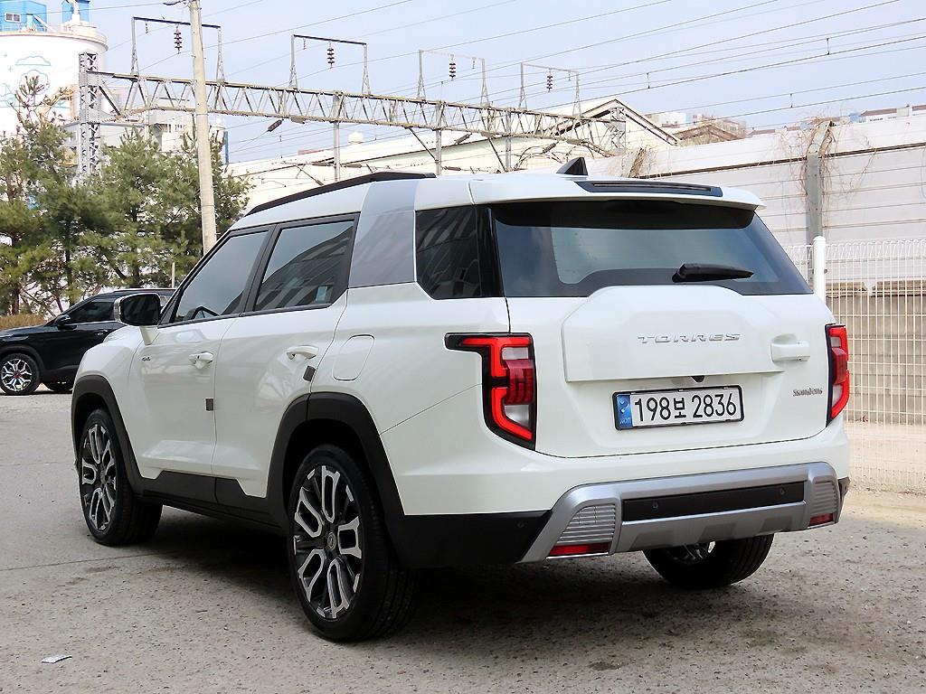 Ssangyong Torres - Vista 3