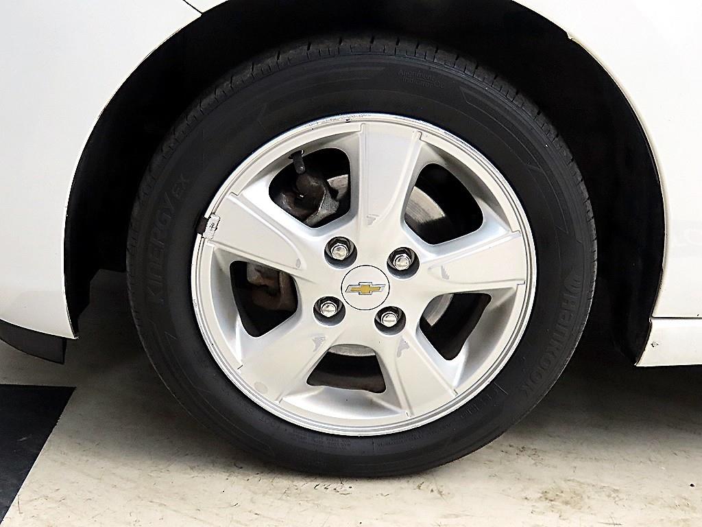 Chevrolet Spark 2016 Blanco - Importación desde Corea - HF Imports Iquique - Foto 20