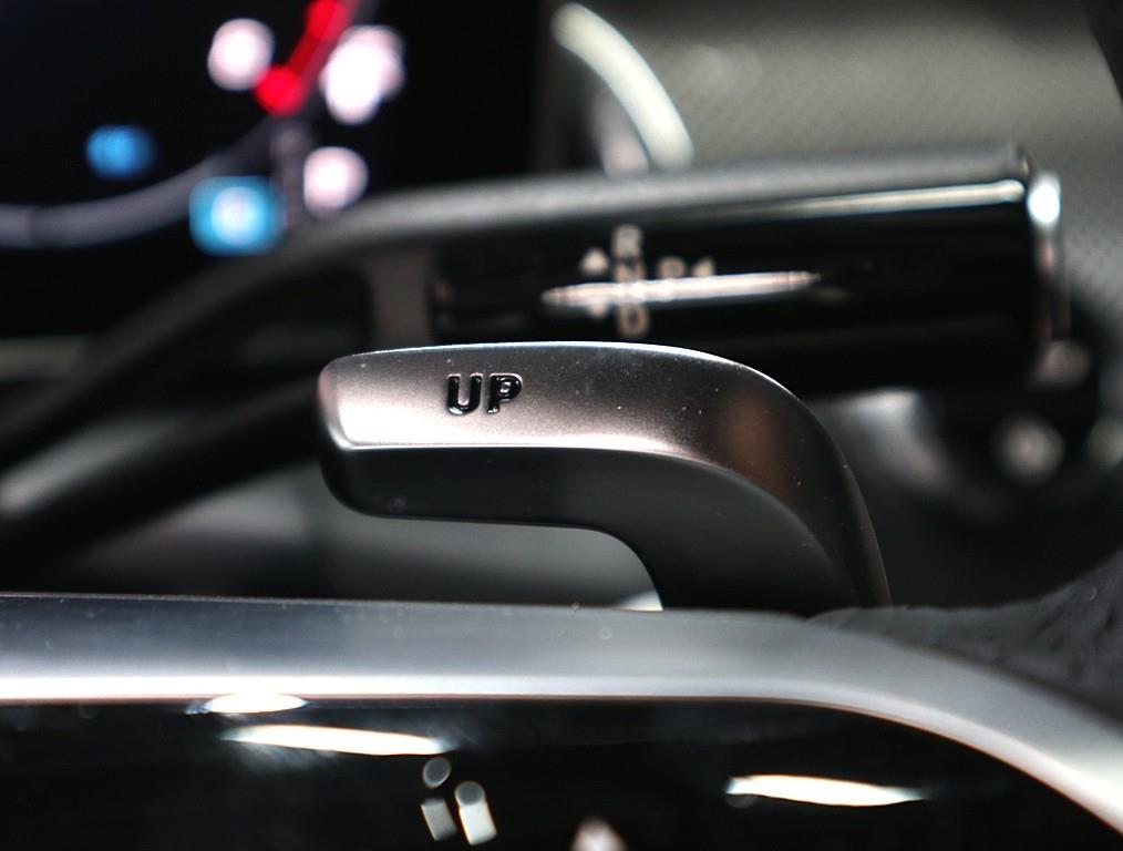 Mercedes Benz GLC Class - Vista 11