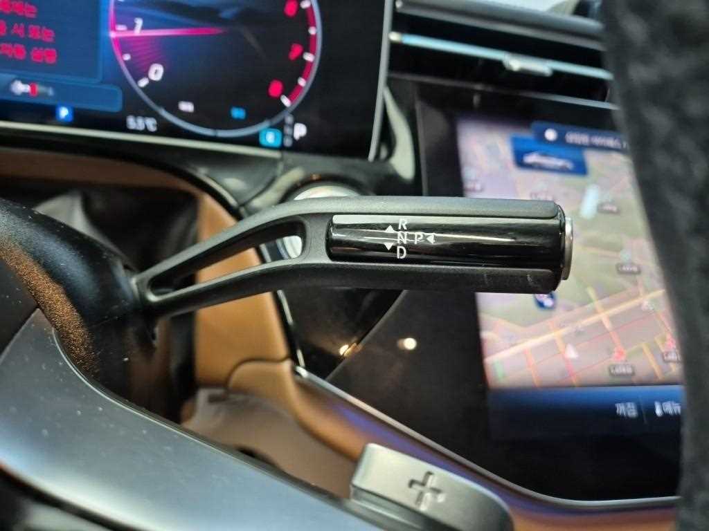 Mercedes Benz E class - Vista 8