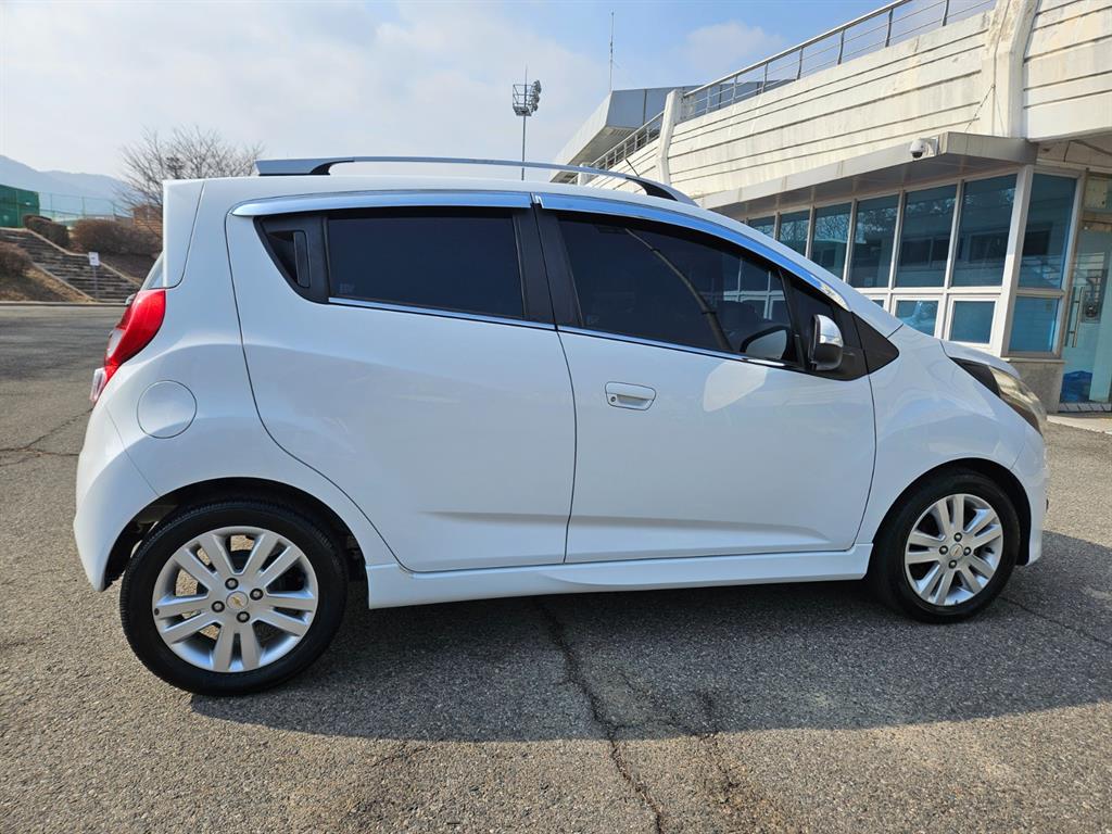 Chevrolet Spark - Vista 3