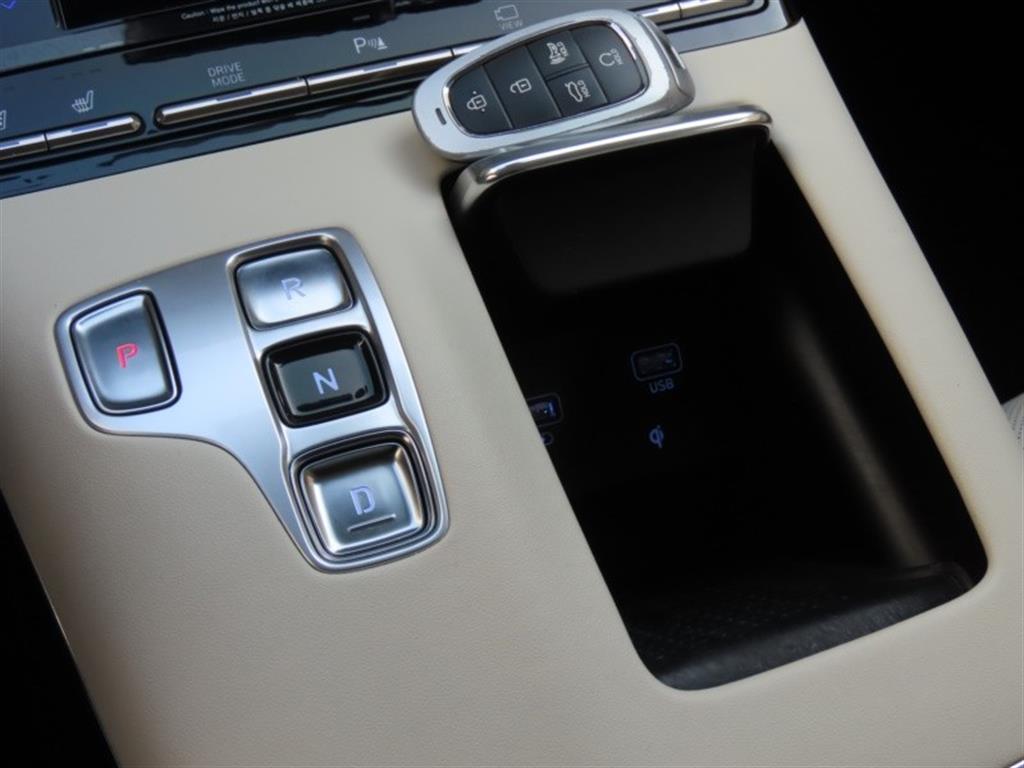 HYUNDAI Grandeur - Vista 11