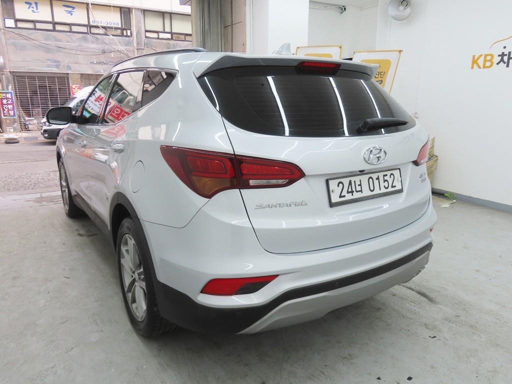 HYUNDAI Santa Fe - Vista 4