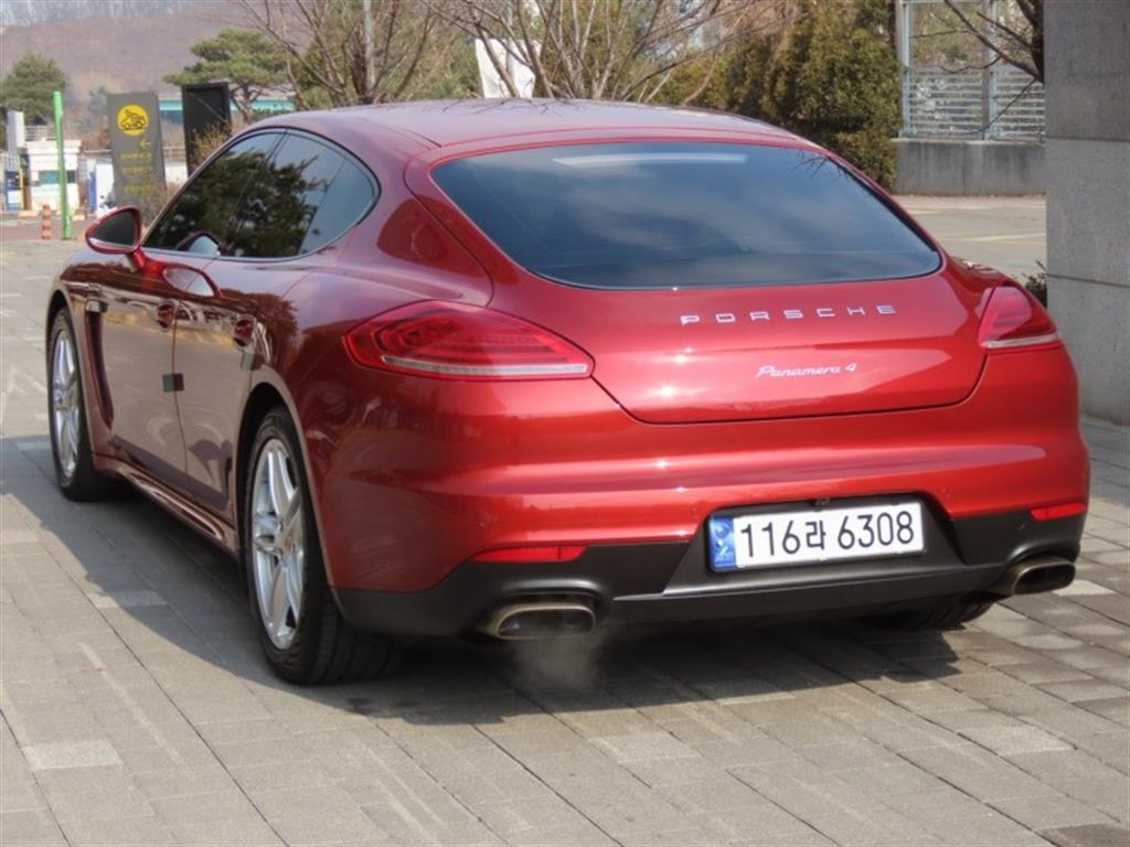 Porsche Panamera - Vista 7