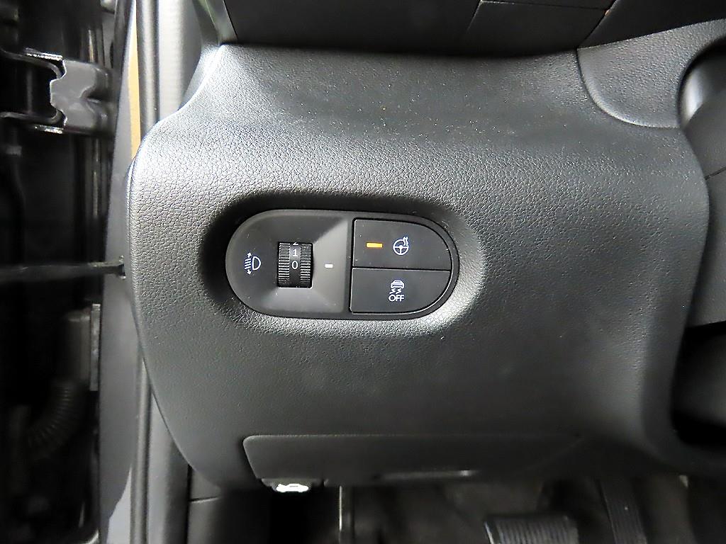 HYUNDAI Casper - Vista 12