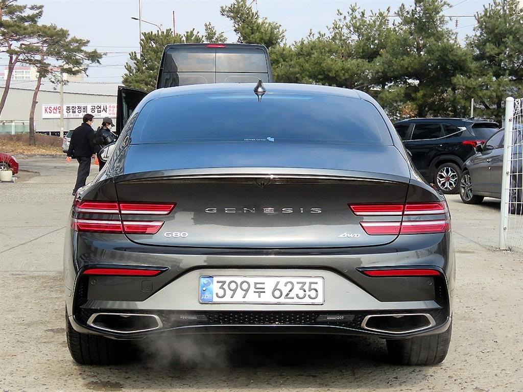 Genesis G80 - Vista 4