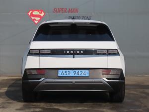 HYUNDAI Ioniq 5 - Vista 8