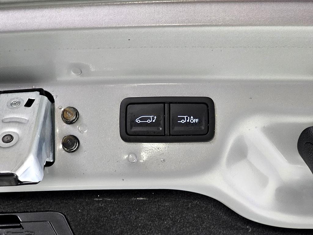 HYUNDAI Staria 2025 Plateado - Importación desde Corea - HF Imports Iquique - Foto 16