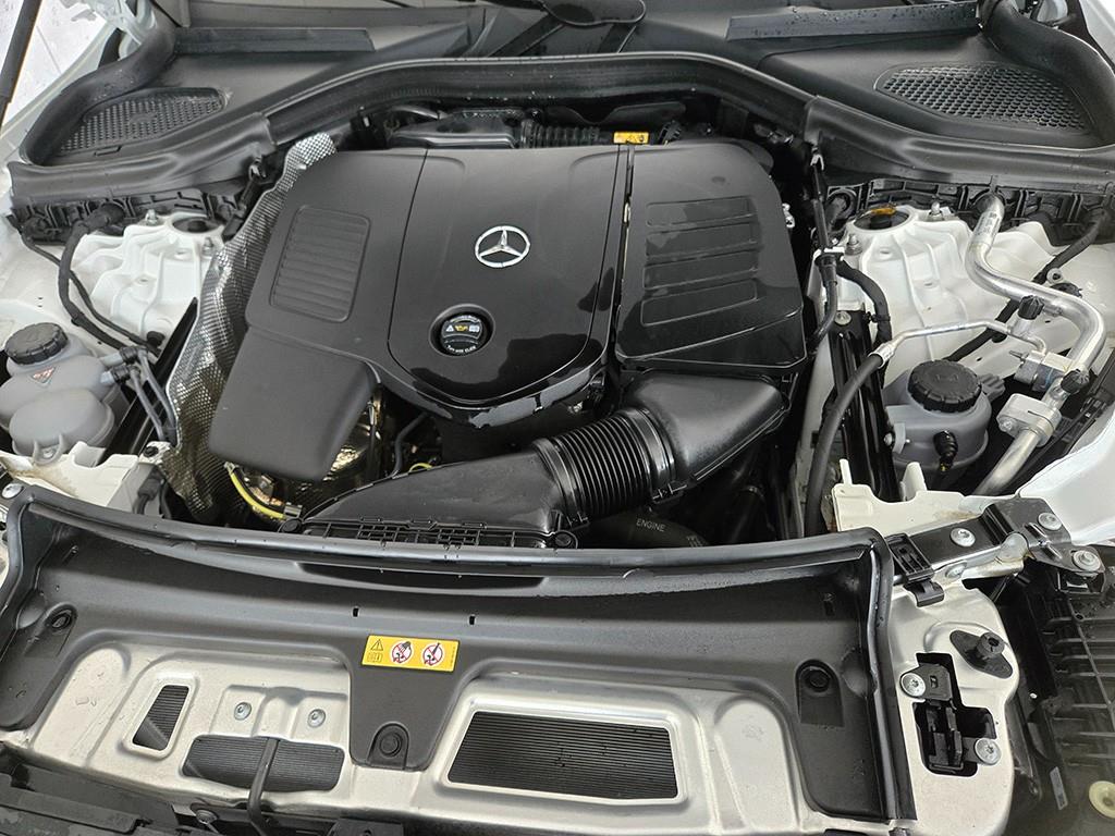 Mercedes Benz GLC Class 2024 Blanco - Importación desde Corea - HF Imports Iquique - Foto 19